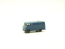 Wiking Mercedes Transporter