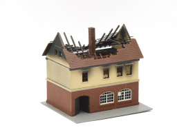 Pola Uitgebrand huis 